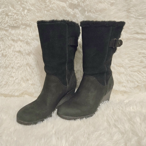 Ugg black suede "Edelina" wedge boots - Picture 2 of 14